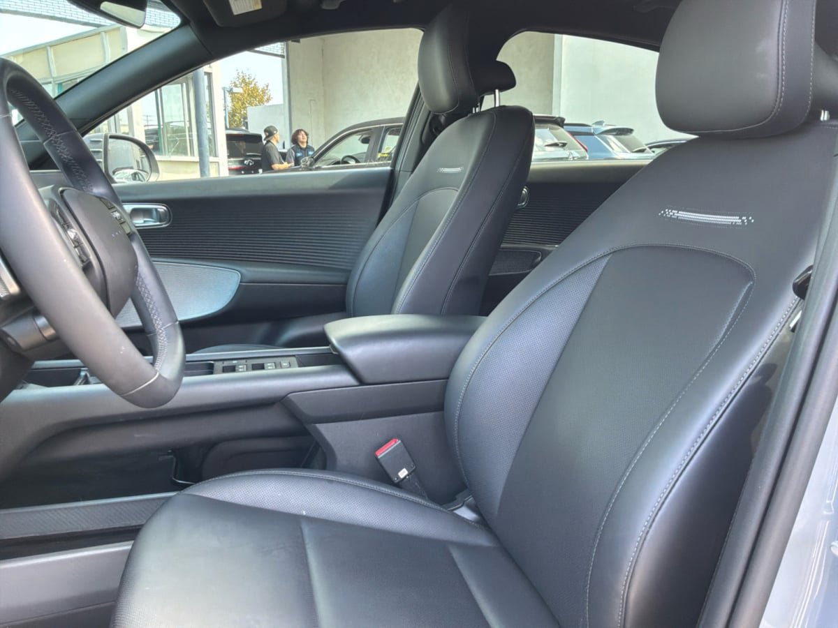 Used 2023 Hyundai Ioniq 6 SEL RWD image 18