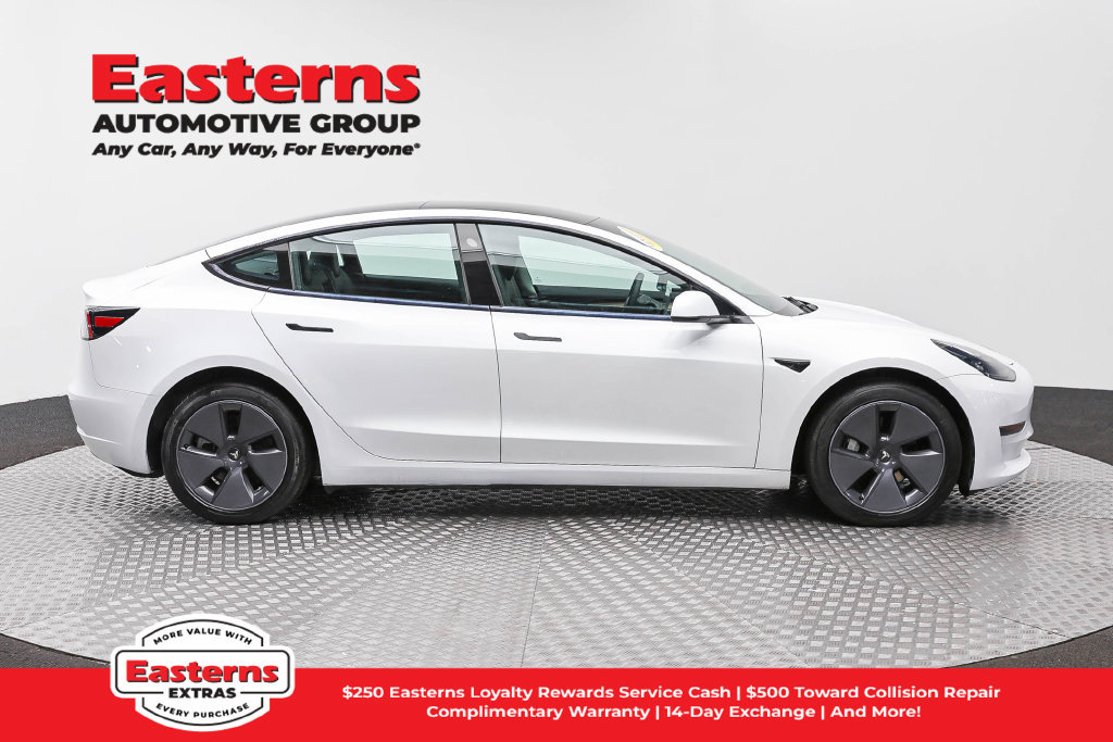 Used 2023 Tesla Model 3 Standard Range RWD image 4