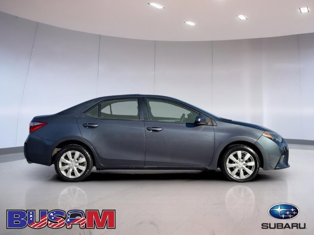 Used 2016 Toyota Corolla LE FWD image 3