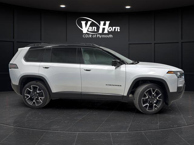 New 2026 Jeep Cherokee Overland w/ Trailer Tow Group image 2