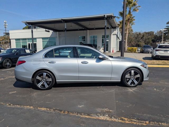 Used 2025 Mercedes-Benz C 300 Sedan image 4