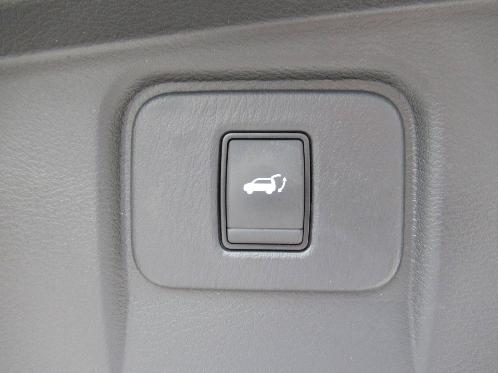 Used 2018 Nissan Murano SL w/ Midnight Edition Package FWD image 35
