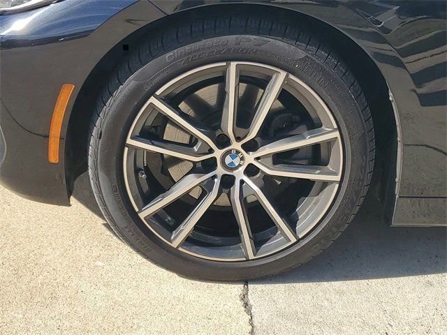 Used 2023 BMW 430i xDrive Convertible w/ Convenience Package image 11