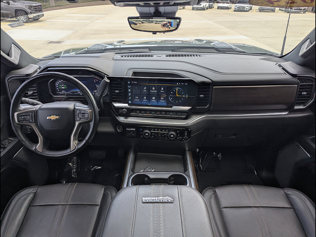 Used 2024 Chevrolet Silverado 2500 High Country w/ High Country Premium Package AWD/4WD image 25