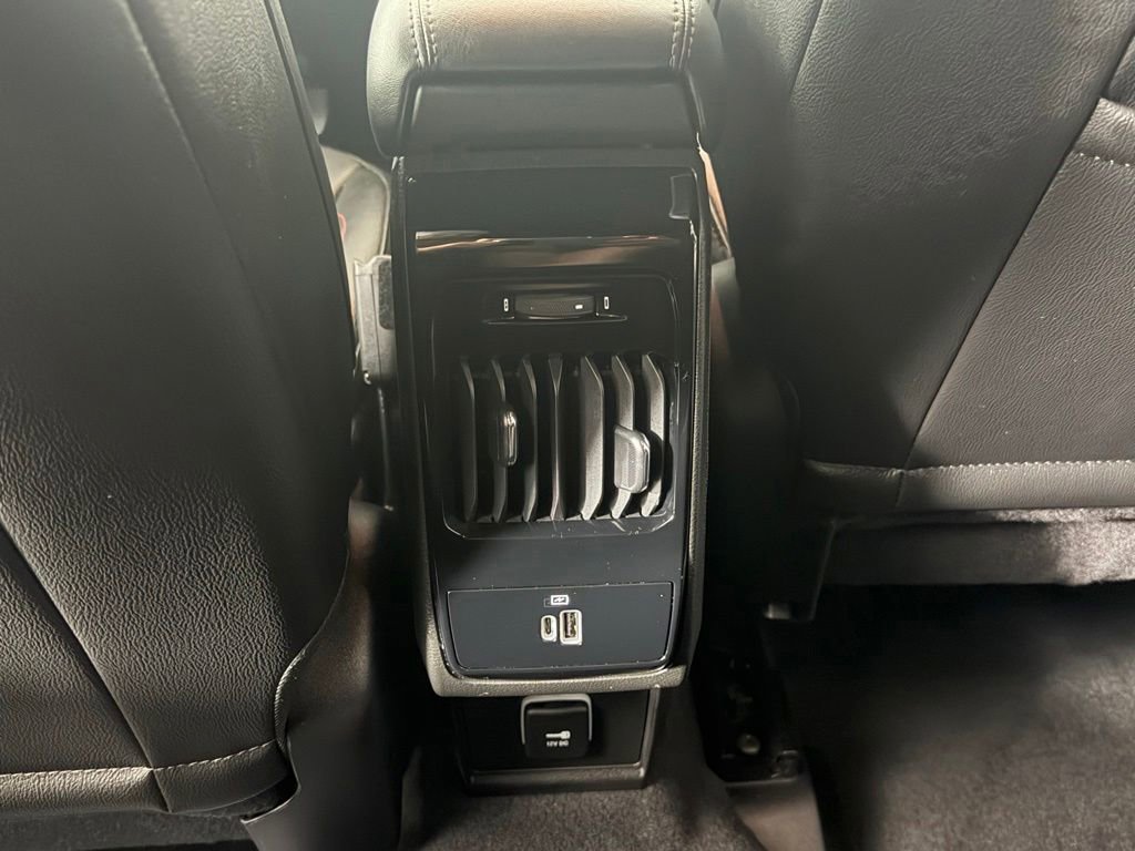 Used 2025 Jeep Compass Trailhawk w/ Trailhawk Elite Group AWD/4WD image 15