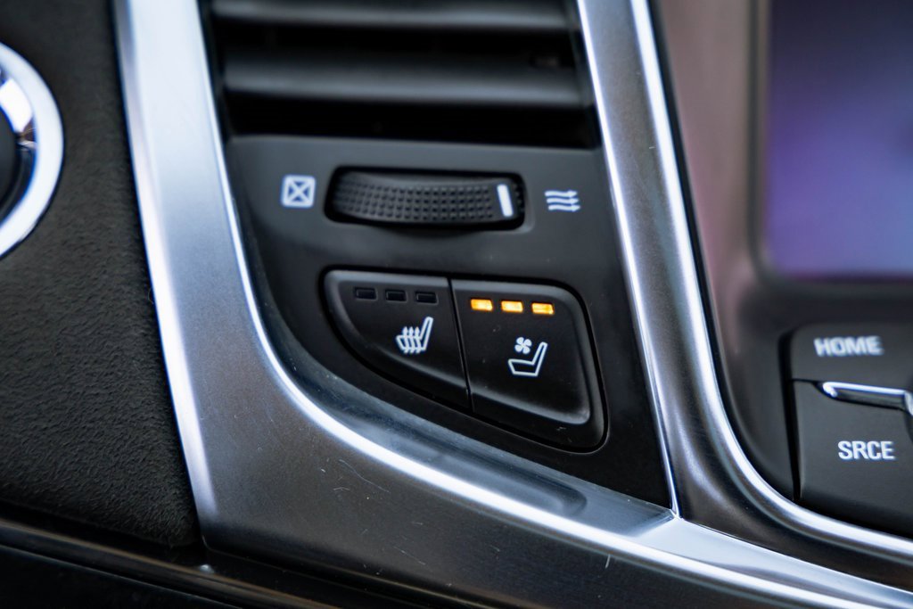 Used 2016 Chevrolet SS image 13