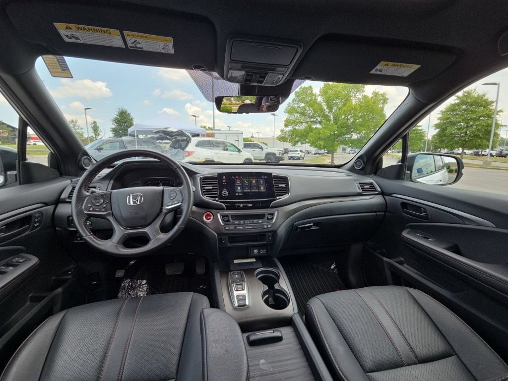 Used 2023 Honda Passport TrailSport image 18