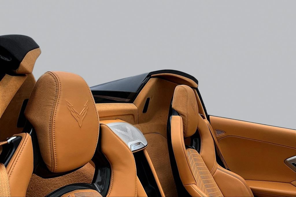 Used 2020 Chevrolet Corvette Stingray Premium Conv w/ 3LT Preferred Equipment Group RWD image 27
