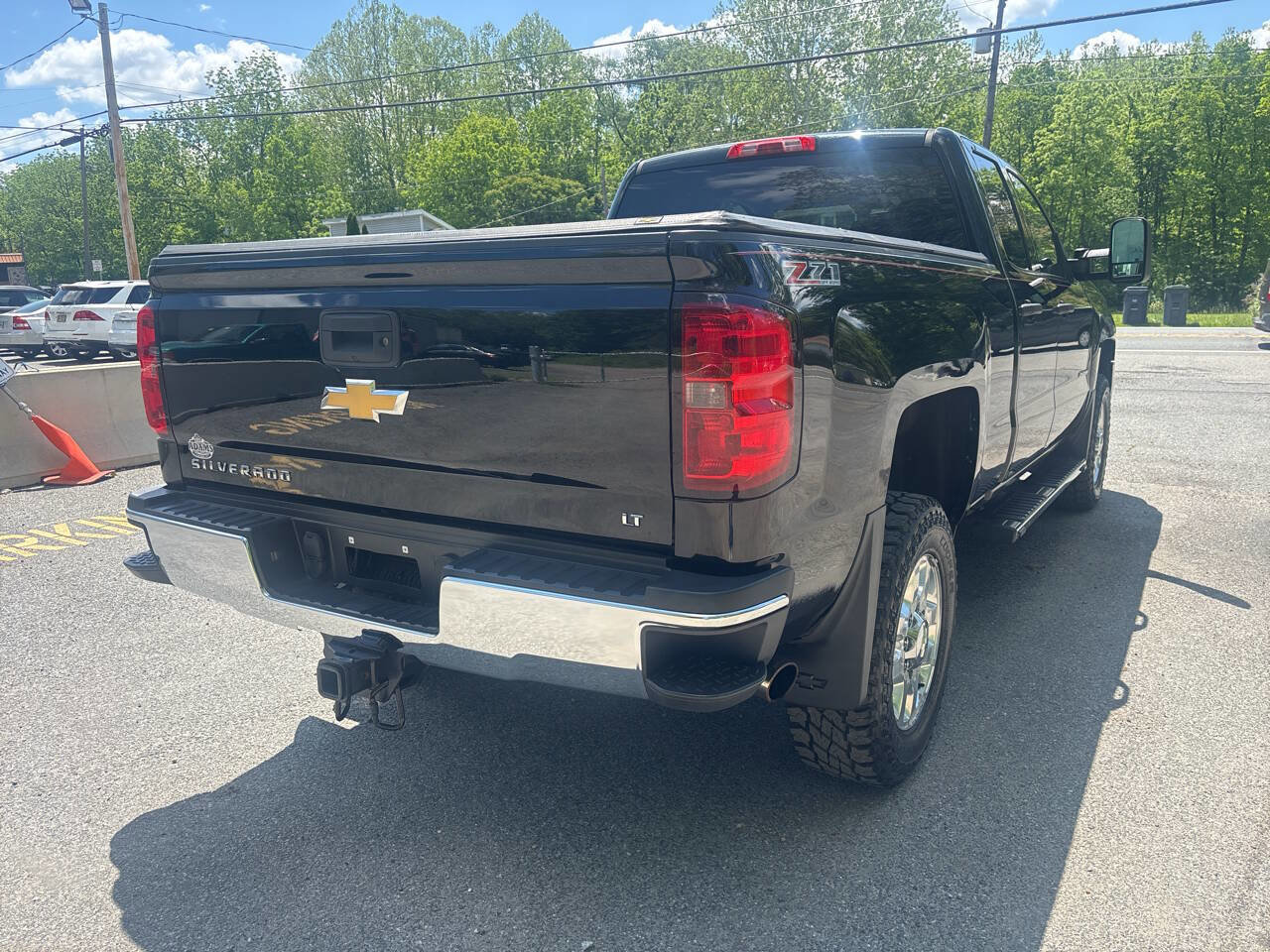Used 2015 Chevrolet Silverado 2500 LT w/ LT Convenience Package AWD/4WD image 14