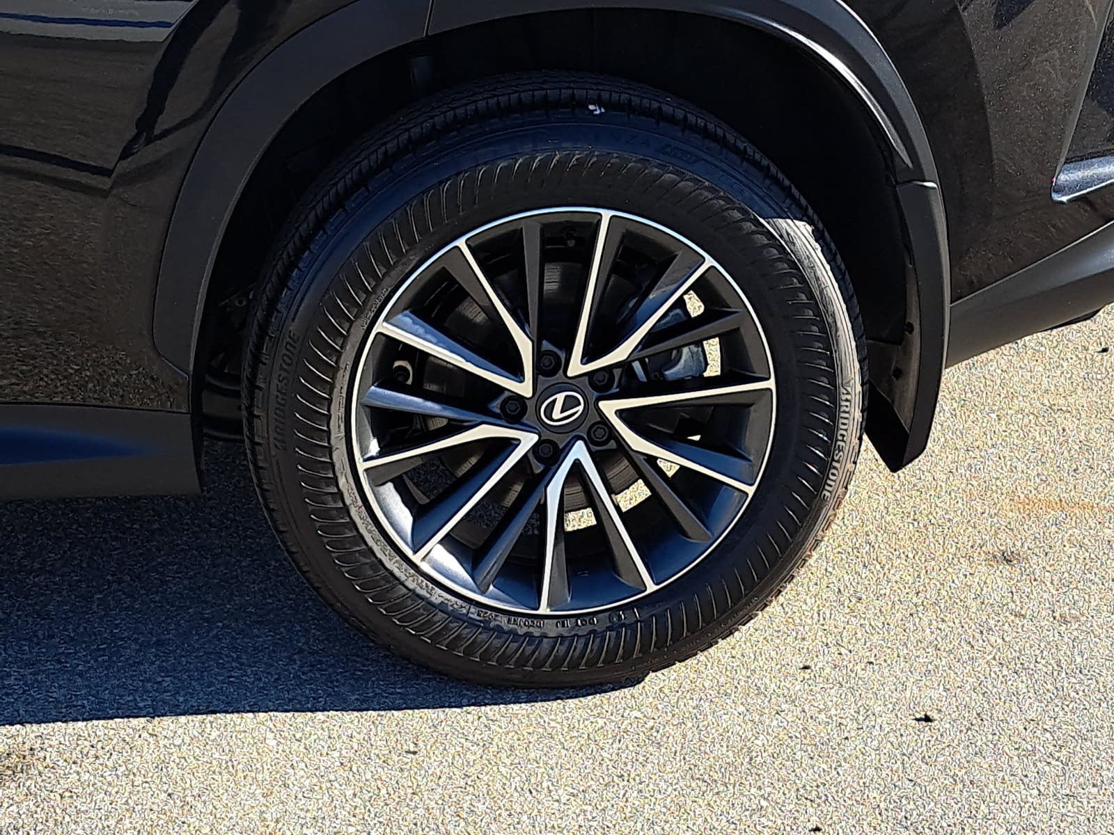 Used 2026 Lexus NX 350h AWD w/ Accessory Package (2T) image 37