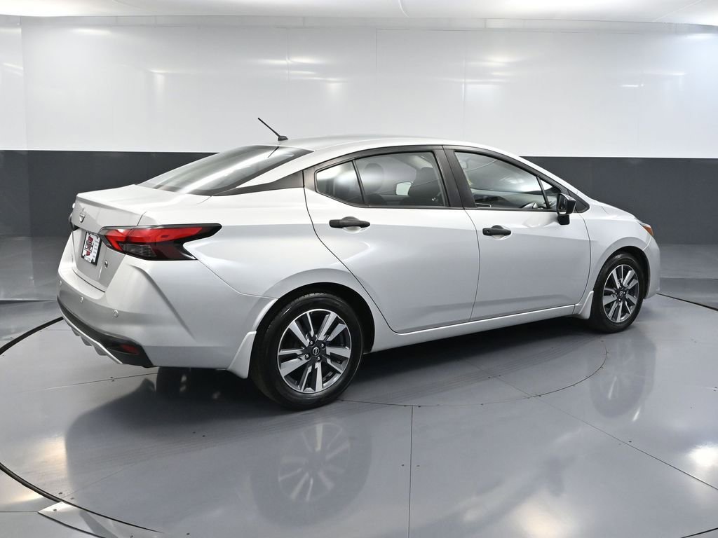 Used 2024 Nissan Versa S w/ S Plus Package image 4