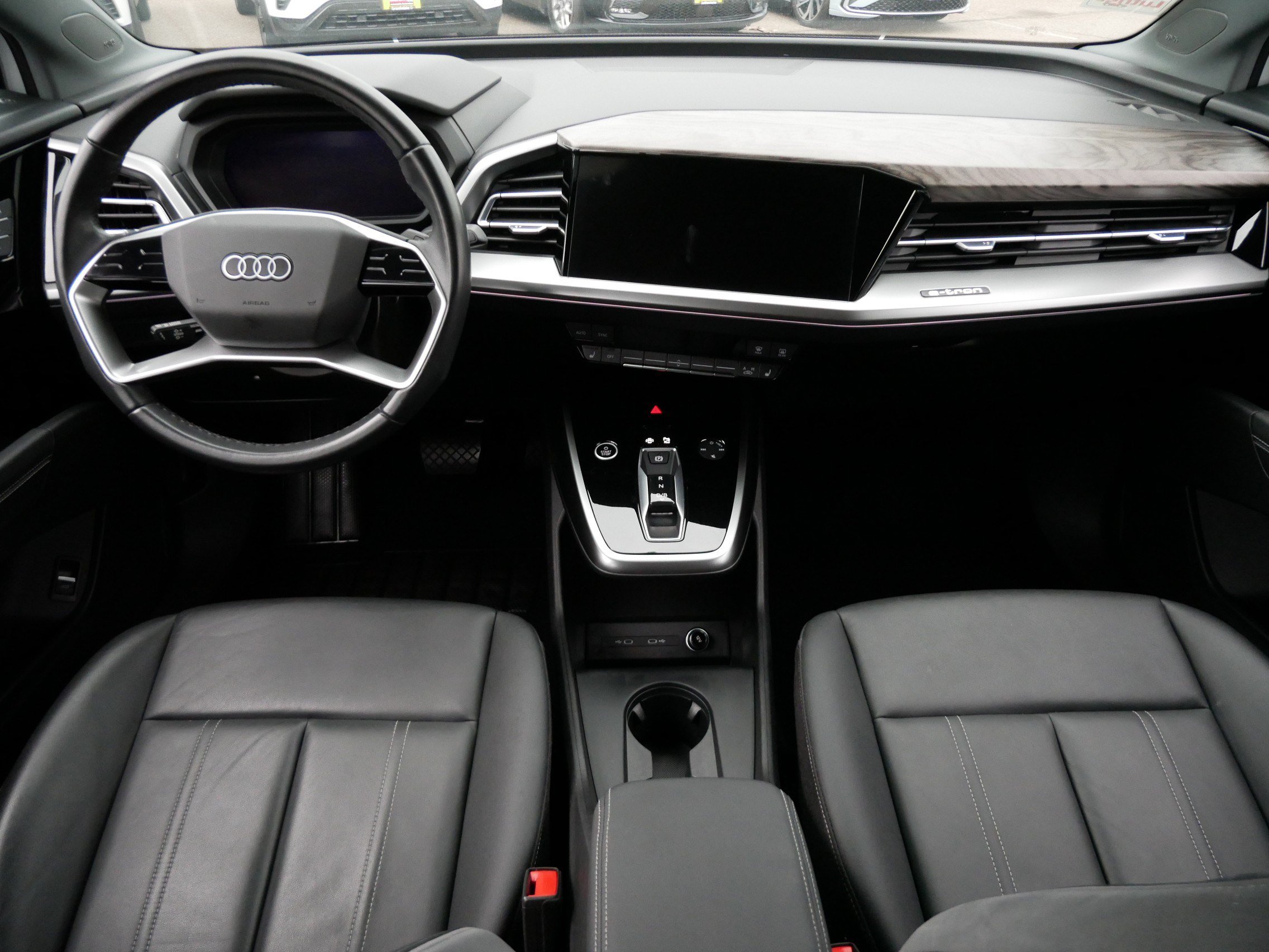 Used 2023 Audi Q4 e-tron Premium Plus w/ Premium Plus AWD/4WD image 10