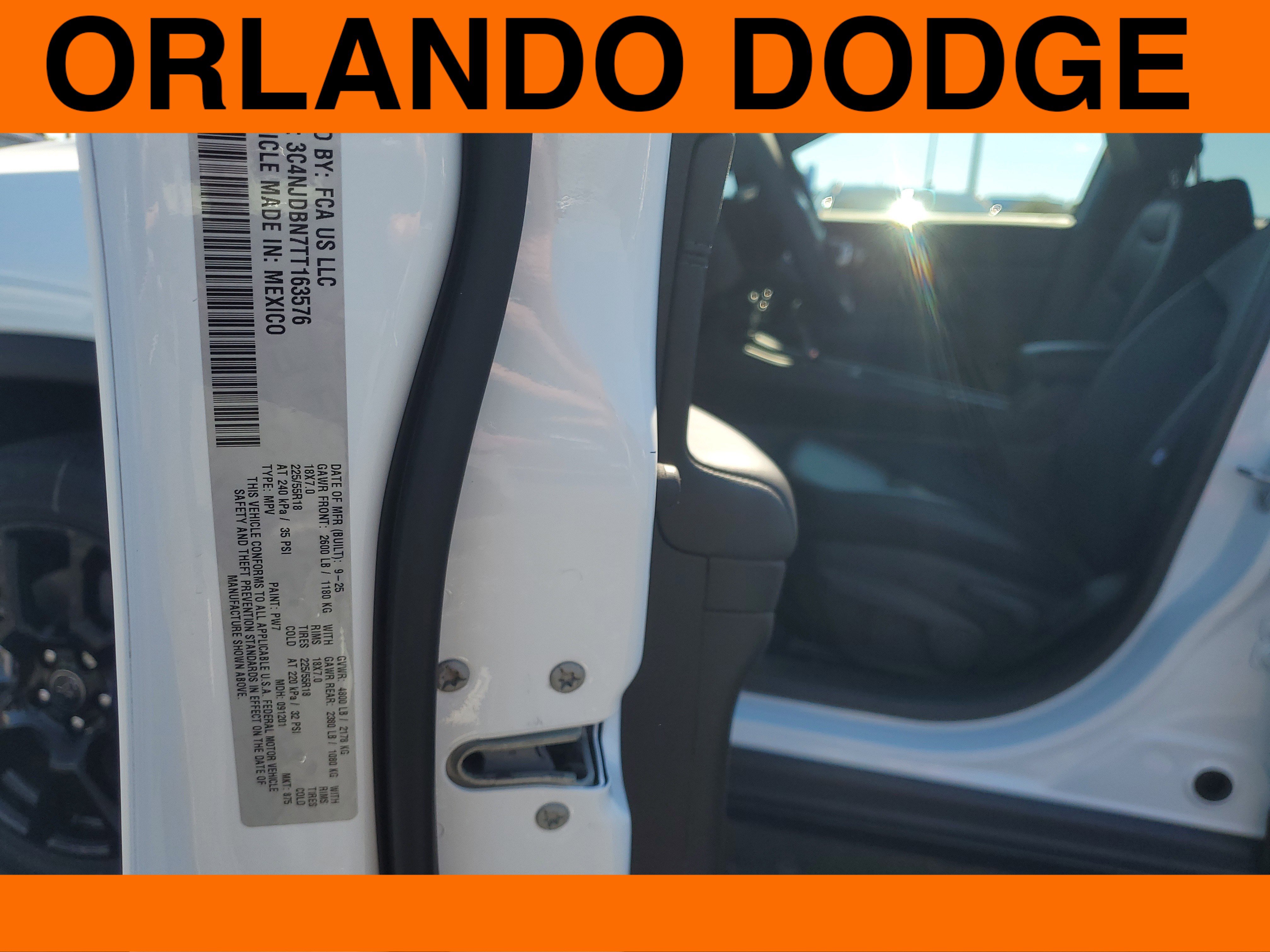 New 2026 Jeep Compass Latitude image 16