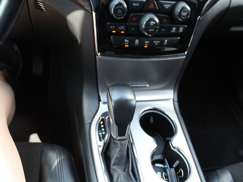 Used 2019 Jeep Grand Cherokee Altitude AWD/4WD image 13