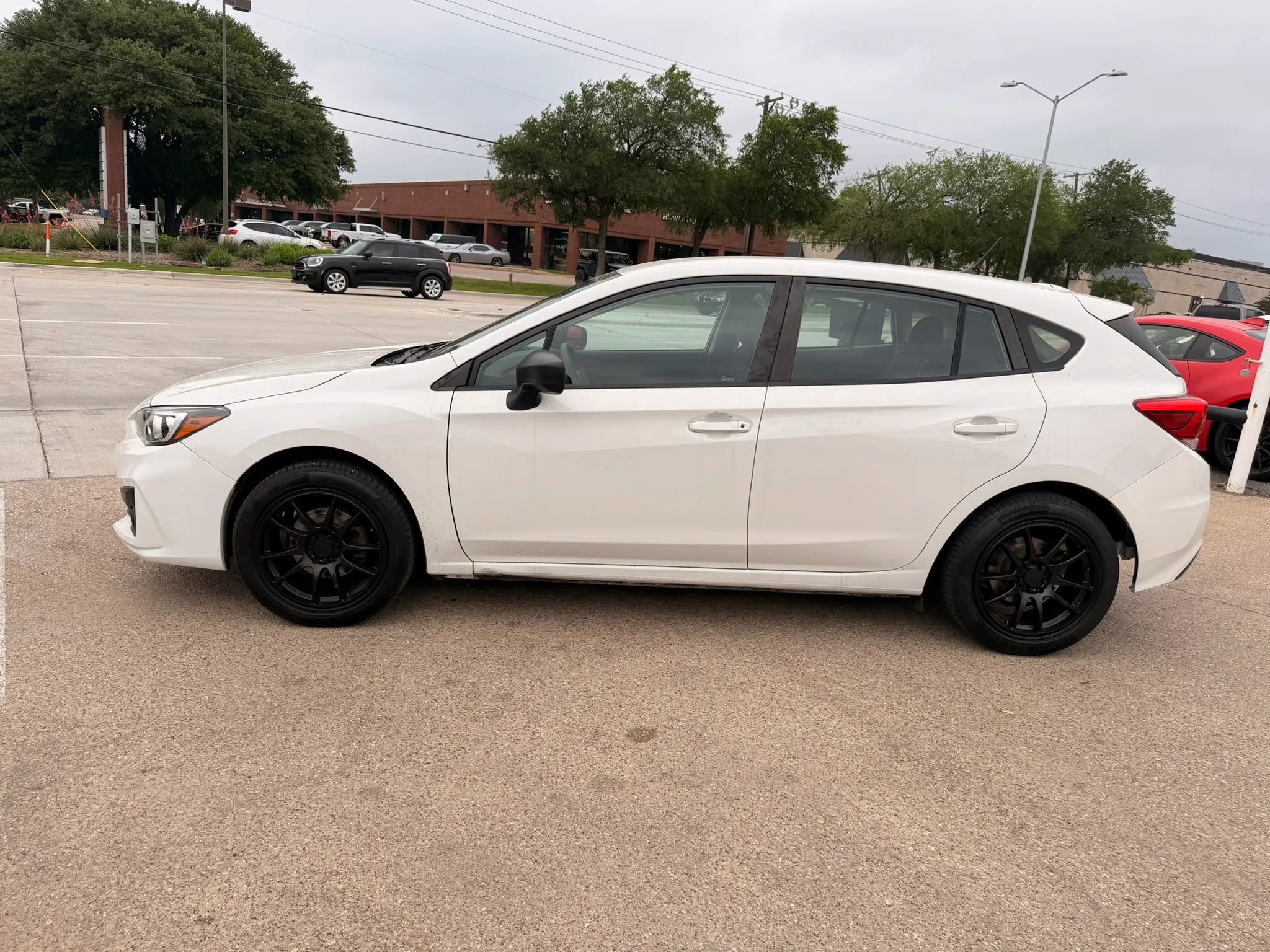 Used 2018 Subaru Impreza 2.0i AWD/4WD image 2