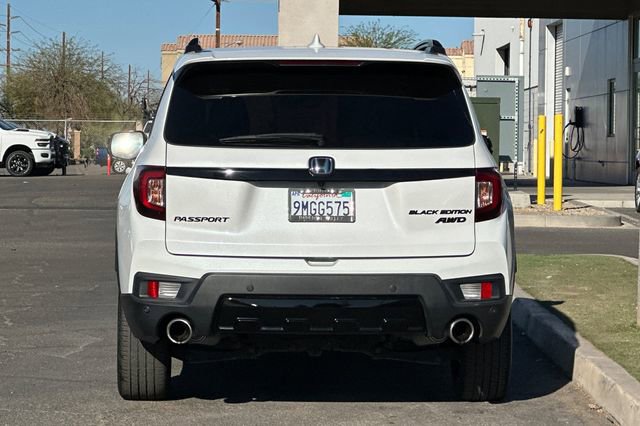 Used 2024 Honda Passport Black Edition image 4