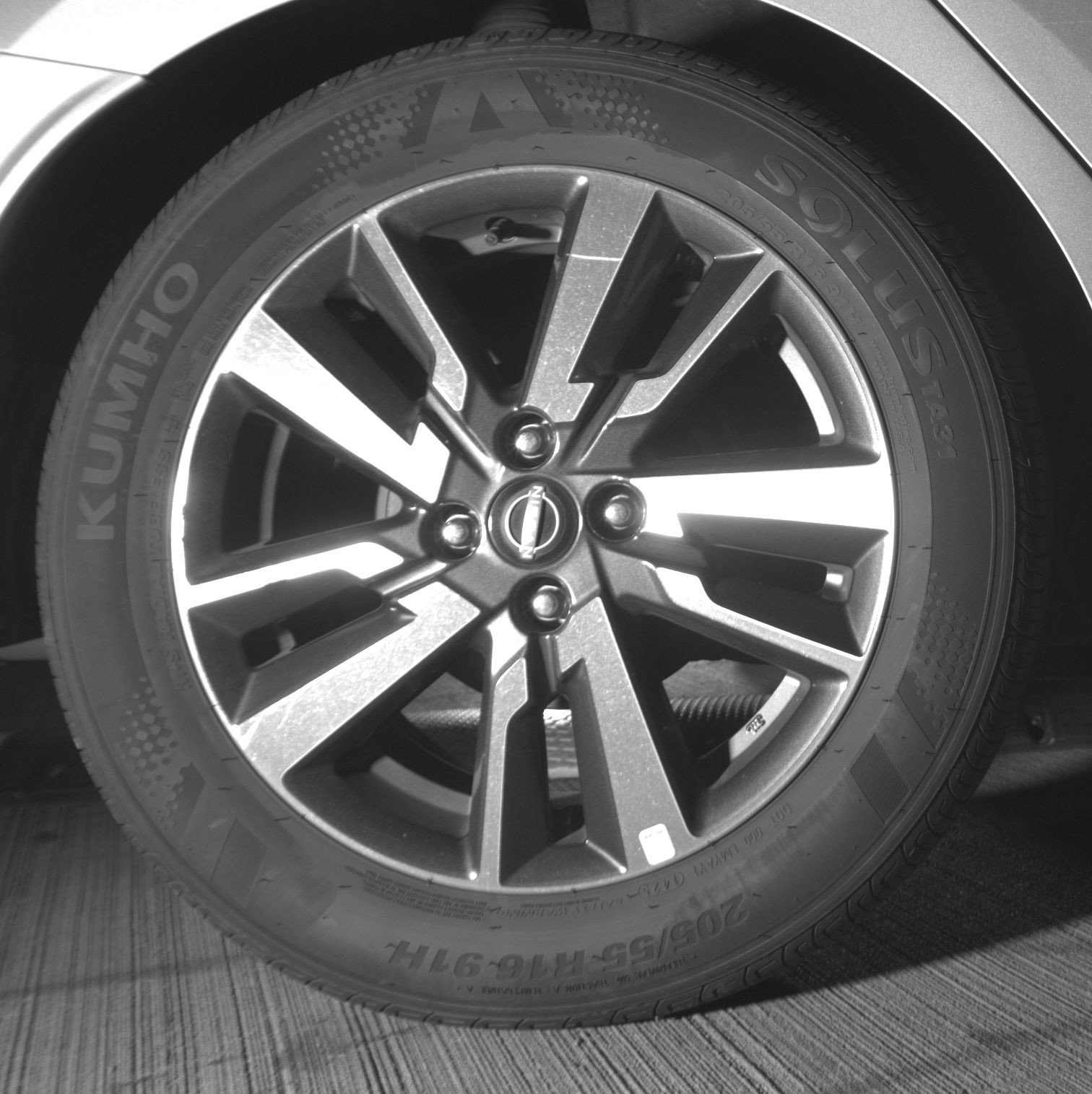 Used 2025 Nissan Versa SV image 15