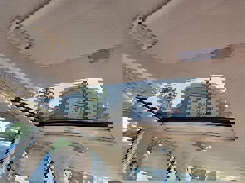 Used 2003 Mercedes-Benz E 320 Sedan image 20