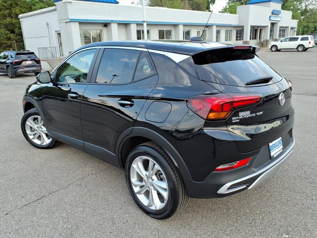 Used 2023 Buick Encore GX Preferred w/ Cold Weather Comfort Package AWD/4WD image 6