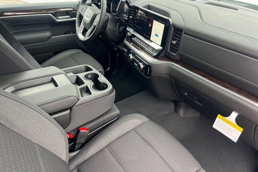 New 2026 GMC Sierra 1500 SLE w/ X31 Off-Road Package image 12