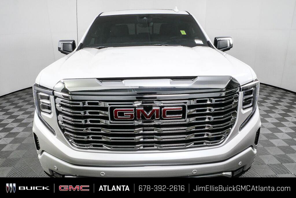 Used 2025 GMC Sierra 1500 Denali w/ Technology Package AWD/4WD image 28