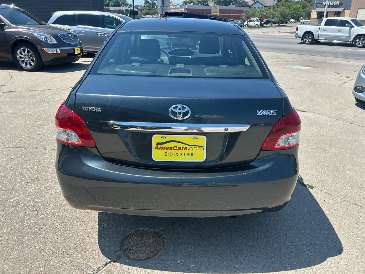 Used 2008 Toyota Yaris Sedan FWD image 4