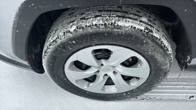 Used 2024 Toyota RAV4 LE image 35