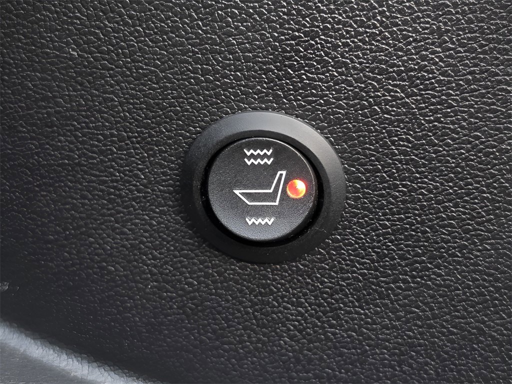 Used 2023 Hyundai Elantra SEL image 33