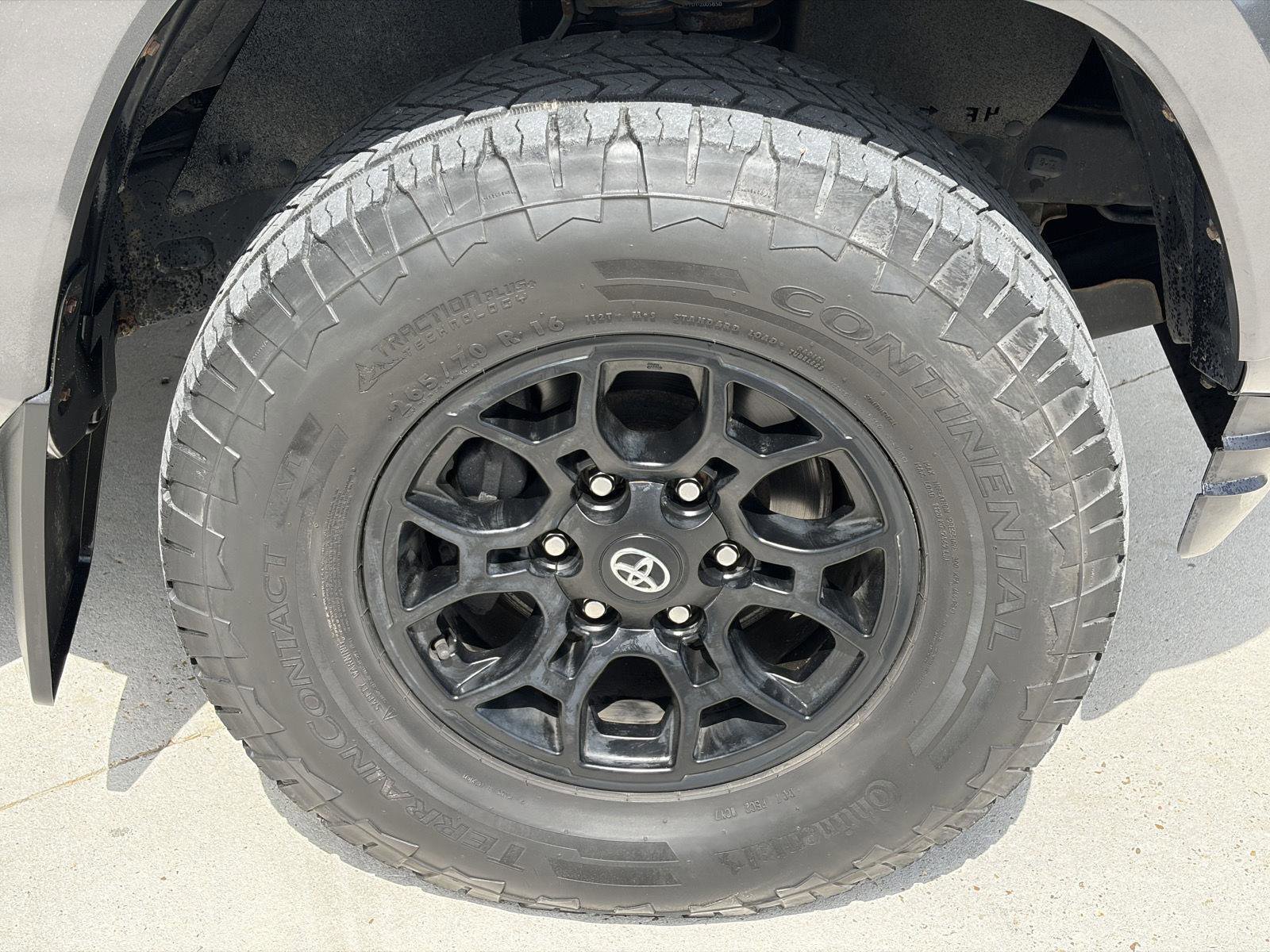 Used 2021 Toyota Tacoma SR5 image 21