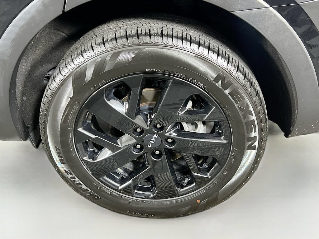 Used 2022 Kia Sorento S w/ Panoramic Sunroof Package AWD/4WD image 36