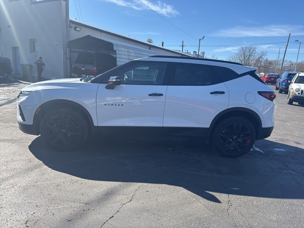 Used 2022 Chevrolet Blazer LT w/ Redline Edition image 6