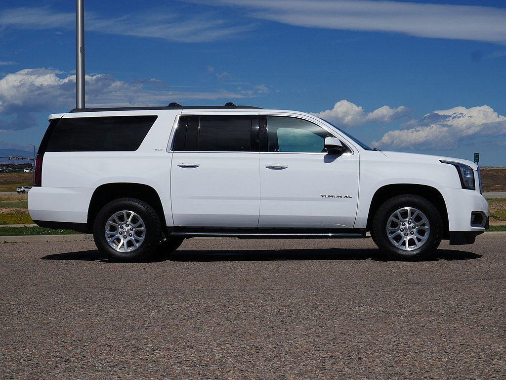 Used 2019 GMC Yukon XL SLT w/ Open Road Package AWD/4WD image 6