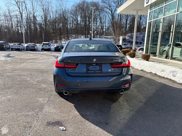 New 2026 BMW 330i xDrive Sedan w/ Convenience Package AWD/4WD image 6