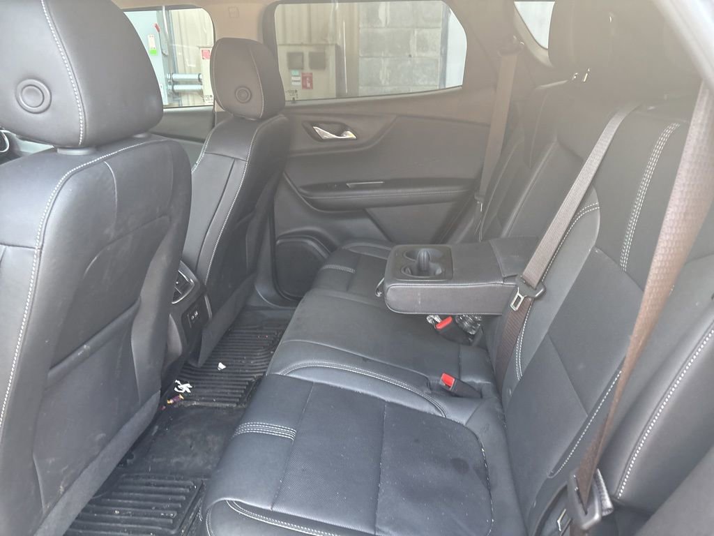 Used 2024 Chevrolet Blazer LT w/ Midnight/Sport Edition image 13