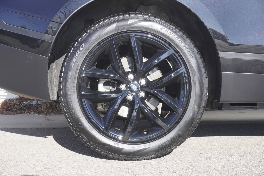 Used 2025 Land Rover Range Rover Velar S image 34