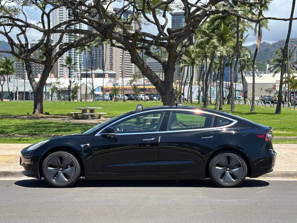 Used 2018 Tesla Model 3 Long Range image 2