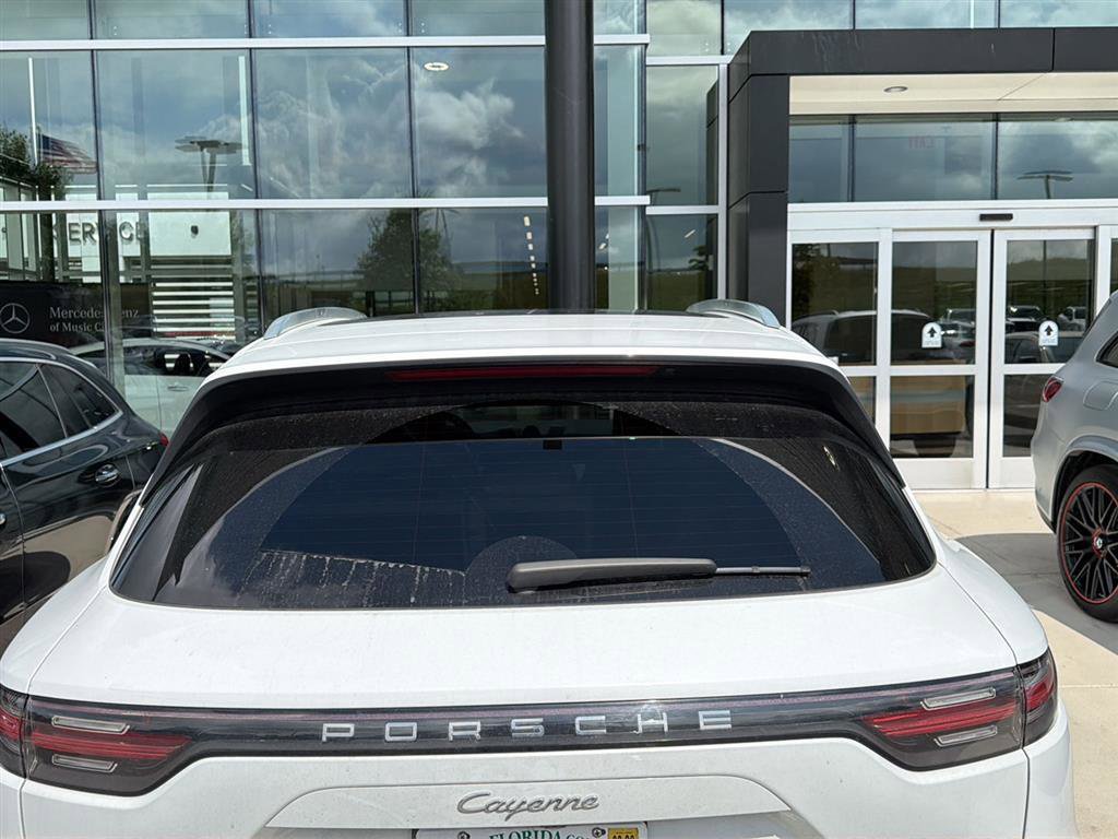 Used 2021 Porsche Cayenne AWD/4WD image 8