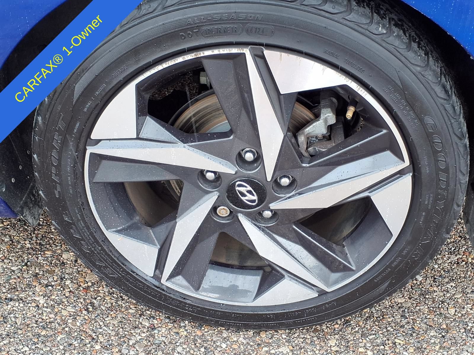 Used 2022 Hyundai Elantra Limited FWD image 9