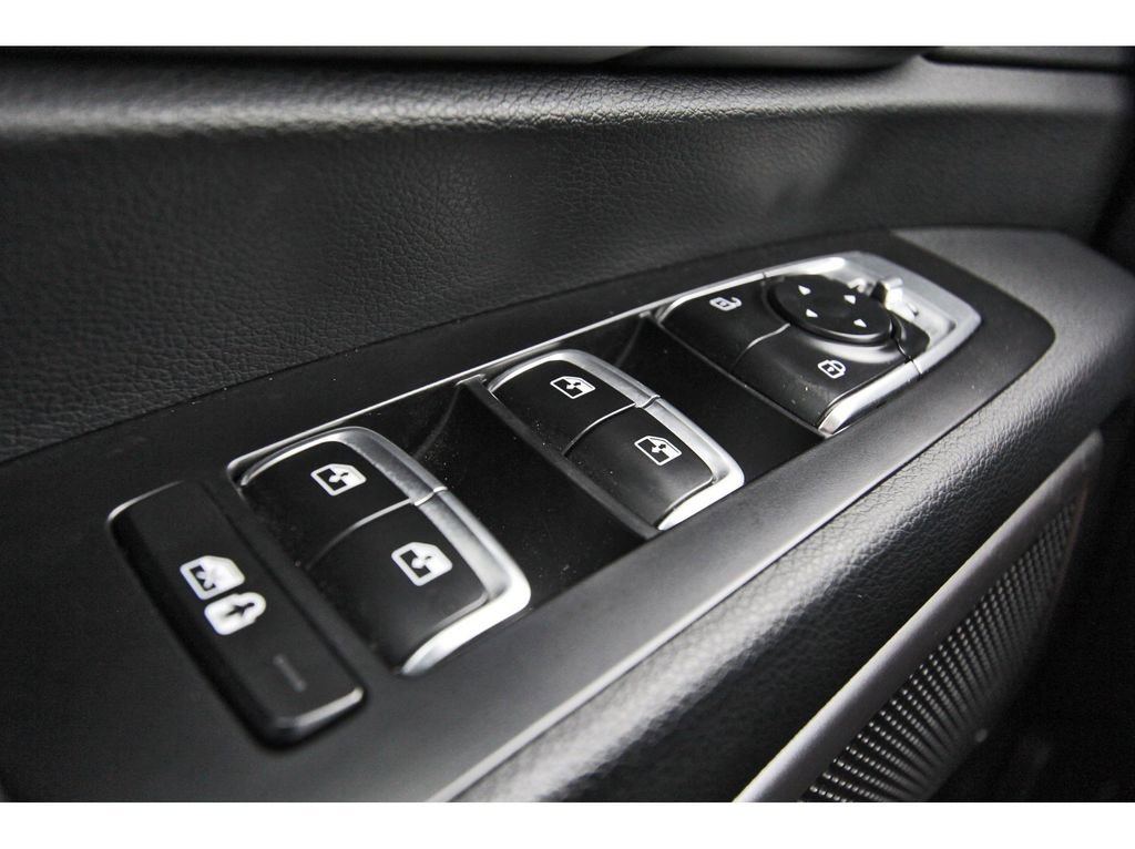 Used 2025 Kia Telluride S image 21