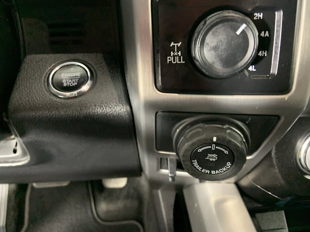 Used 2018 Ford F150 Platinum w/ Equipment Group 701A Luxury image 26