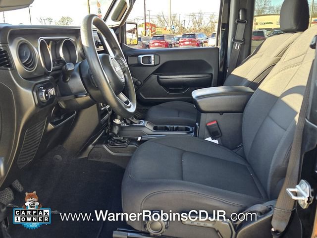 Used 2022 Jeep Wrangler Sport image 5