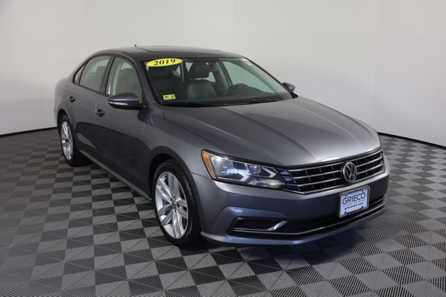 Used 2019 Volkswagen Passat 2.0T Wolfsburg w/ Wheels & Sunroof Package