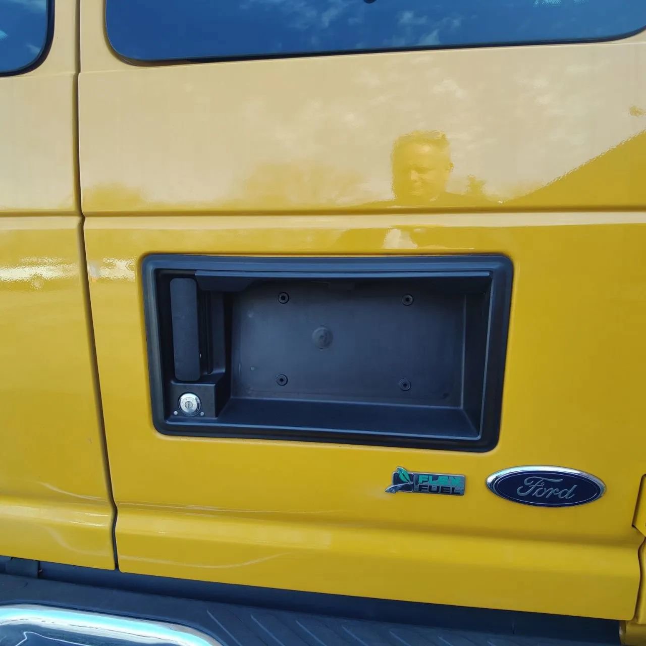 Used 2014 Ford E-250 and Econoline 250 image 13