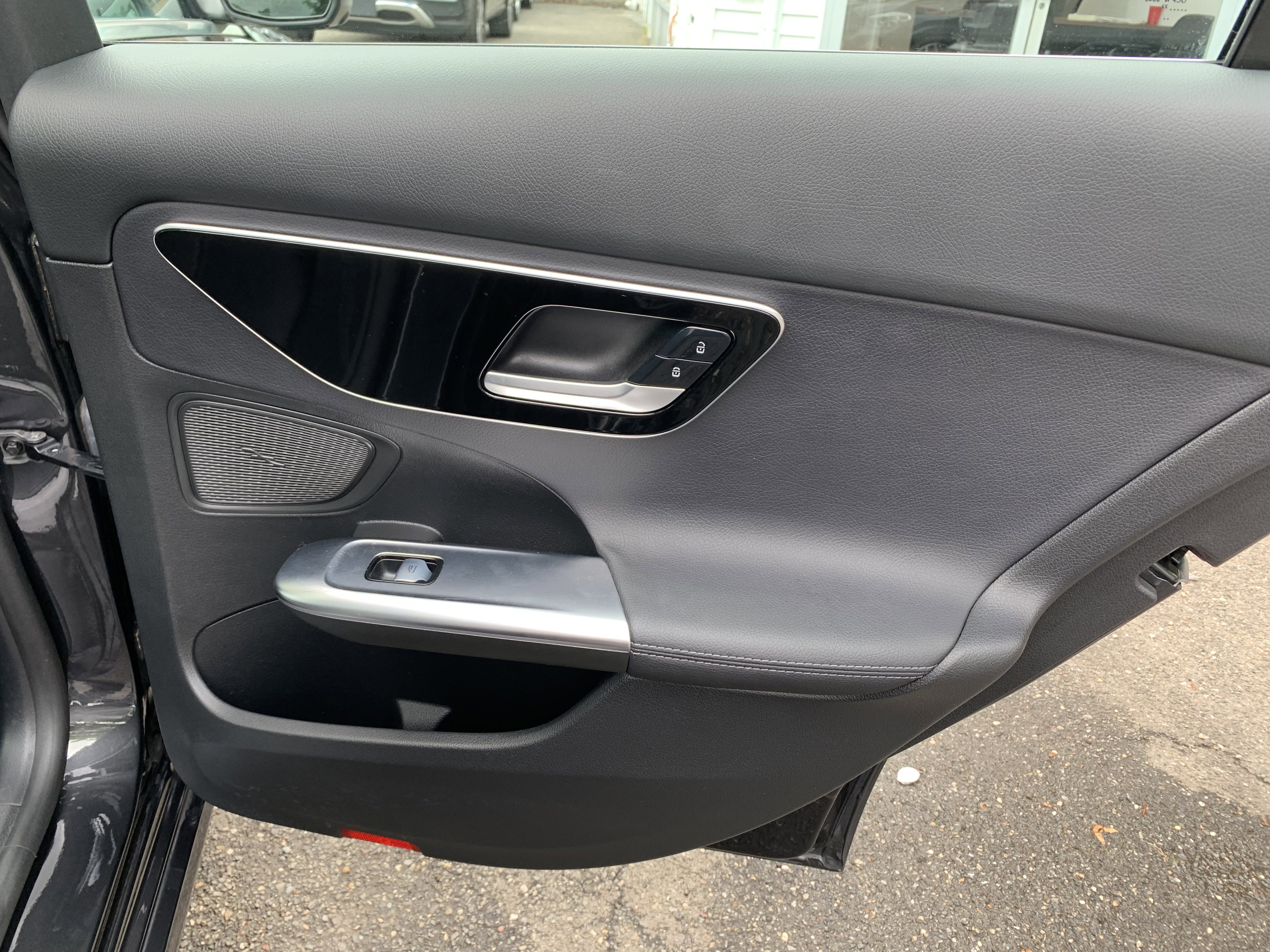 Used 2022 Mercedes-Benz C 300 4MATIC Sedan w/ Exclusive Trim Package image 34