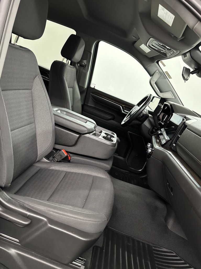 Used 2023 GMC Sierra 1500 Elevation AWD/4WD image 38