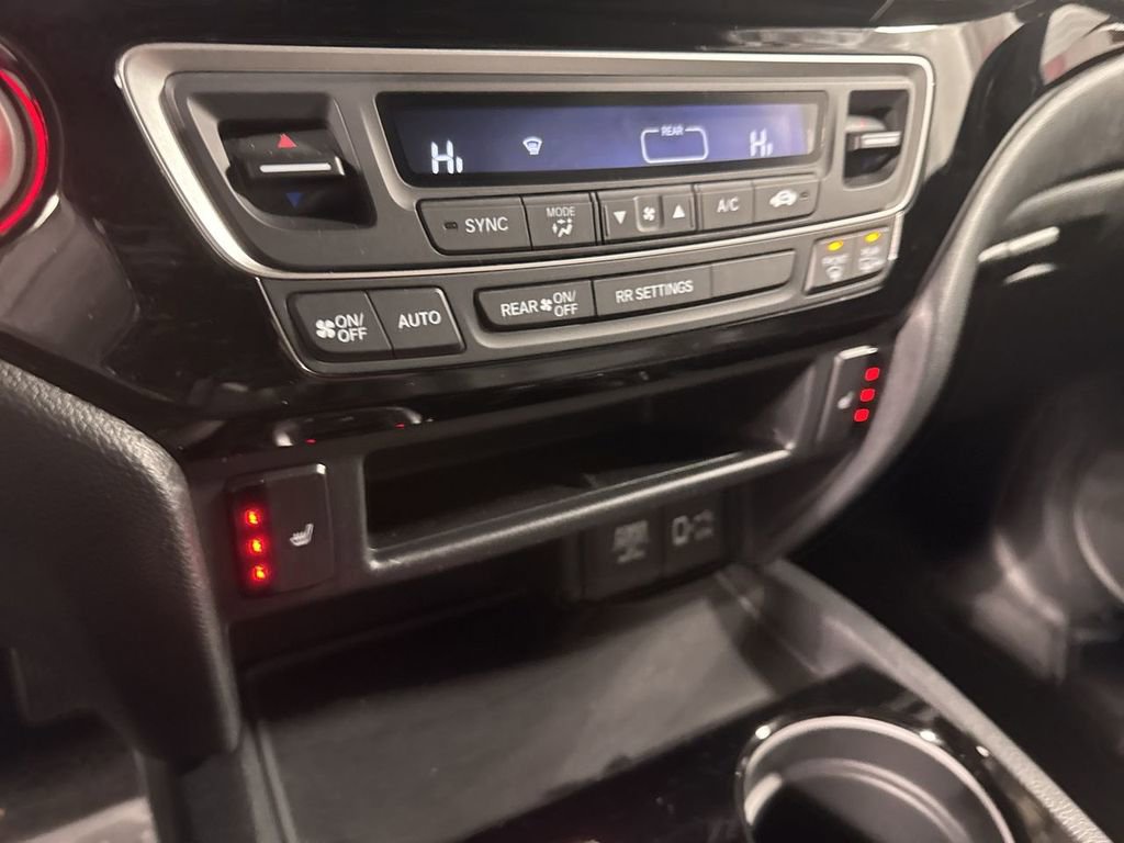 Certified 2019 Honda Passport Touring image 28