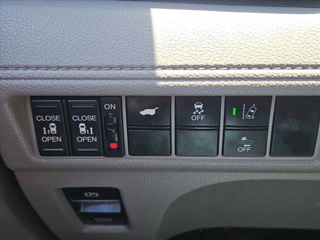 Used 2019 Honda Odyssey EX-L image 17