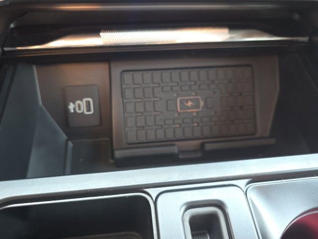 Used 2025 Ford F150 Raptor image 29