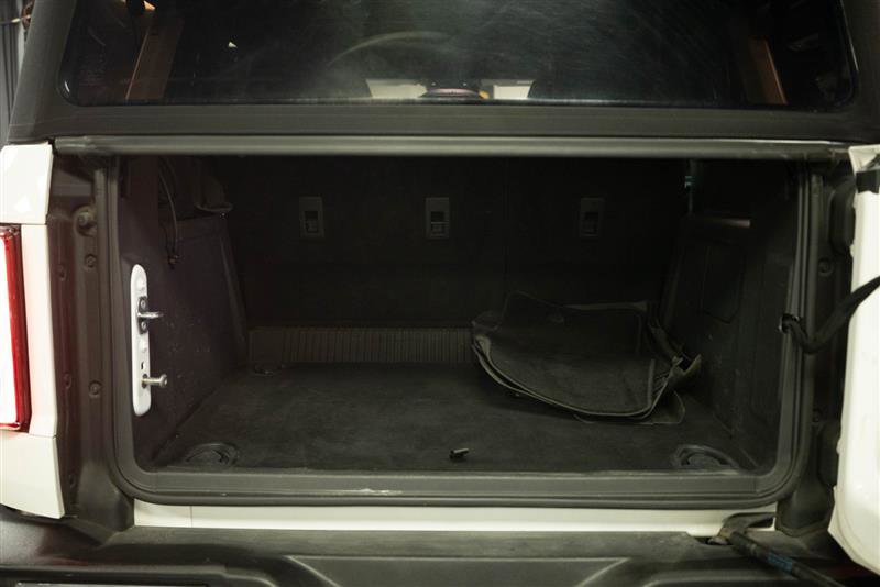 Used 2023 Ford Bronco Outer Banks w/ Sasquatch Package AWD/4WD image 7