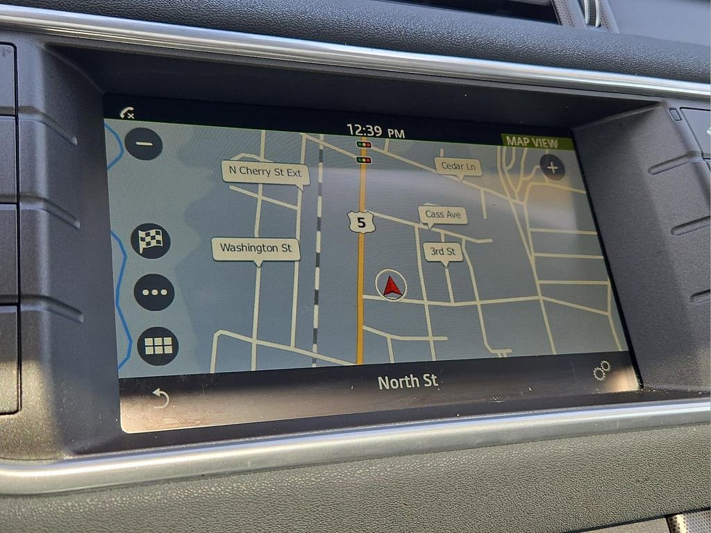 Used 2019 Land Rover Range Rover Evoque SE image 20